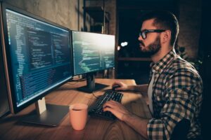 Qué hace un ingeniero de software