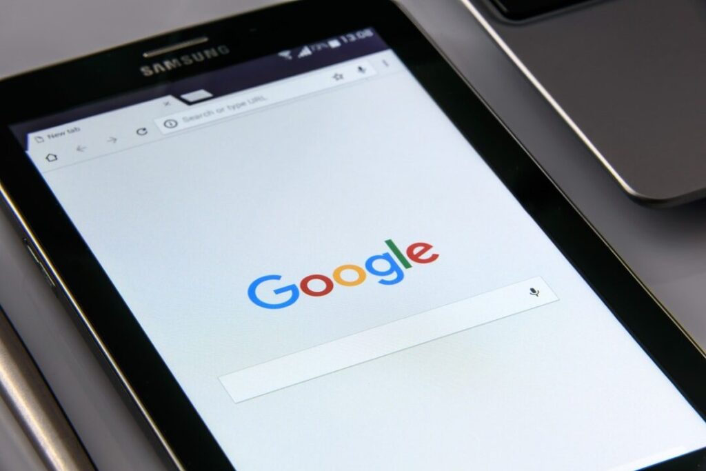 Eliminar el historial de Google del teléfono inteligente