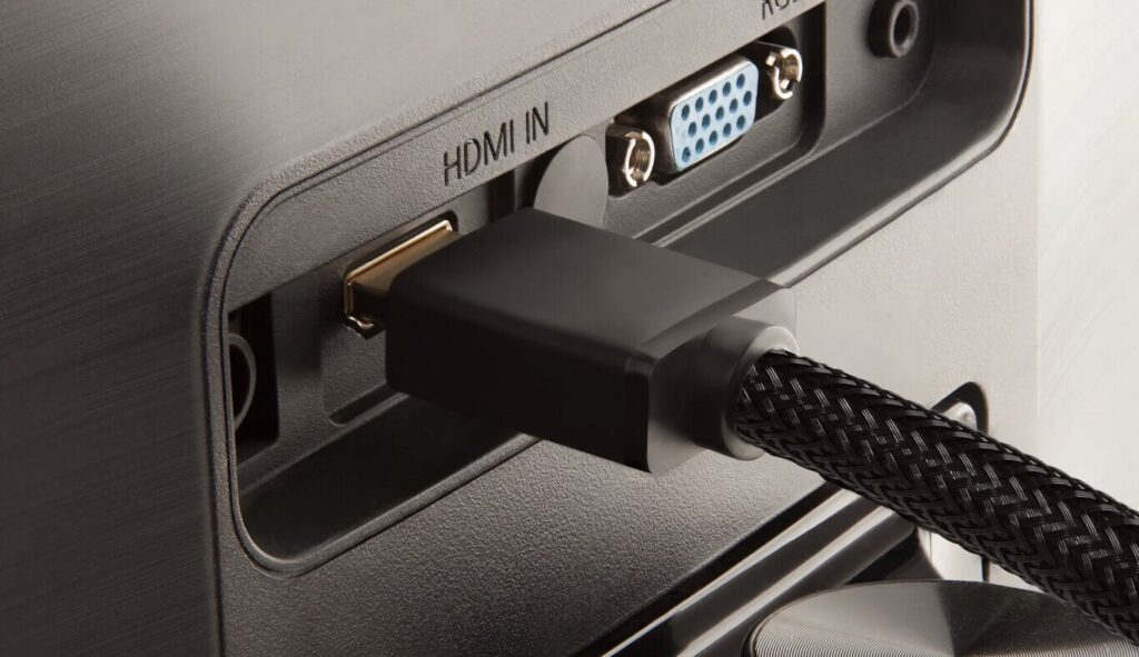 Los monitores vienen con cables HDMI