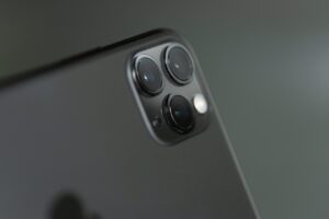 Un protector de cámara de teléfono afecta la calidad de imagen